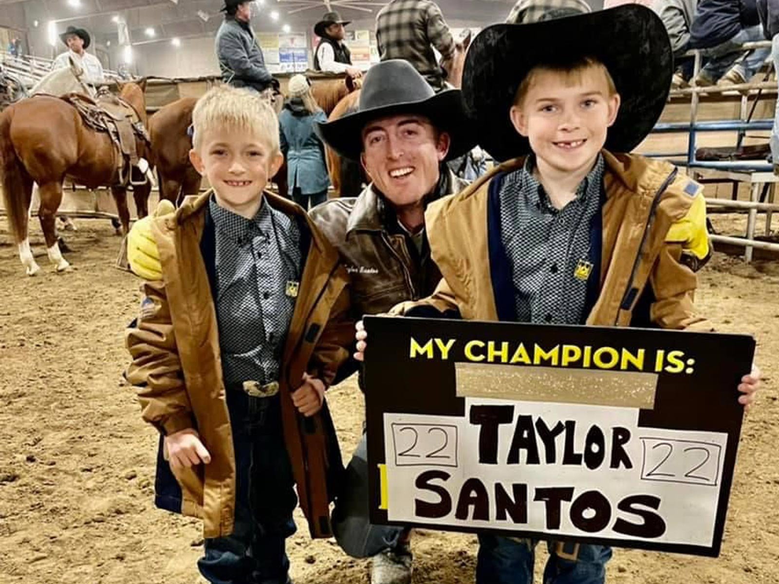 Gallery-Taylor-Santos-1
